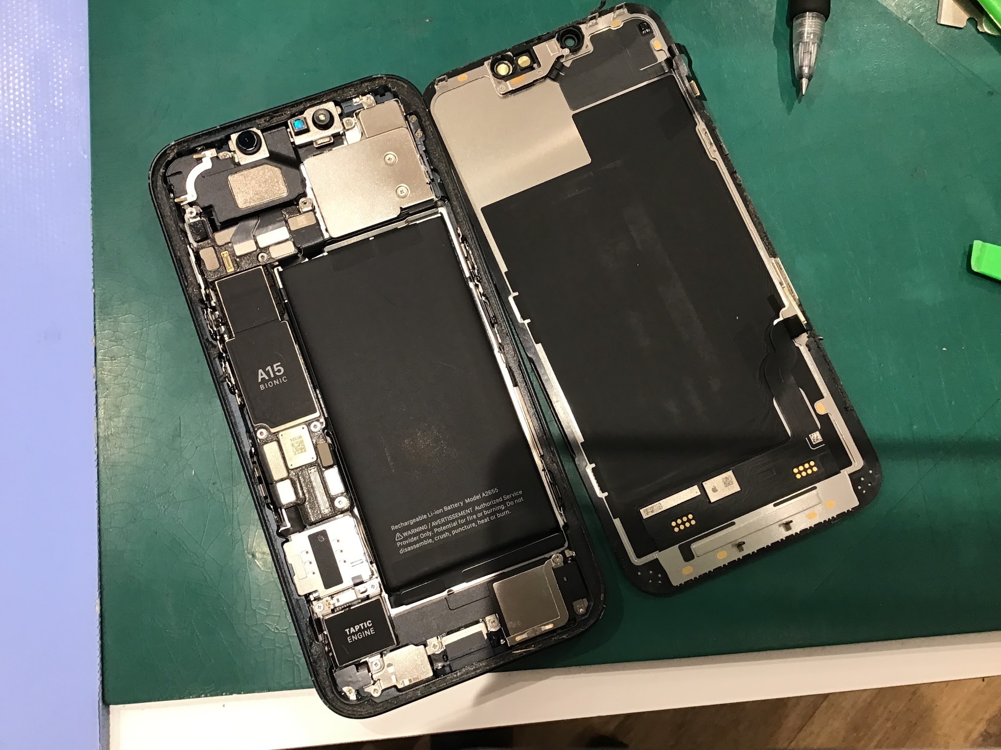 iPhone13のバッテリー交換を承りました。【スマホ修理工房丸井錦糸町店】
